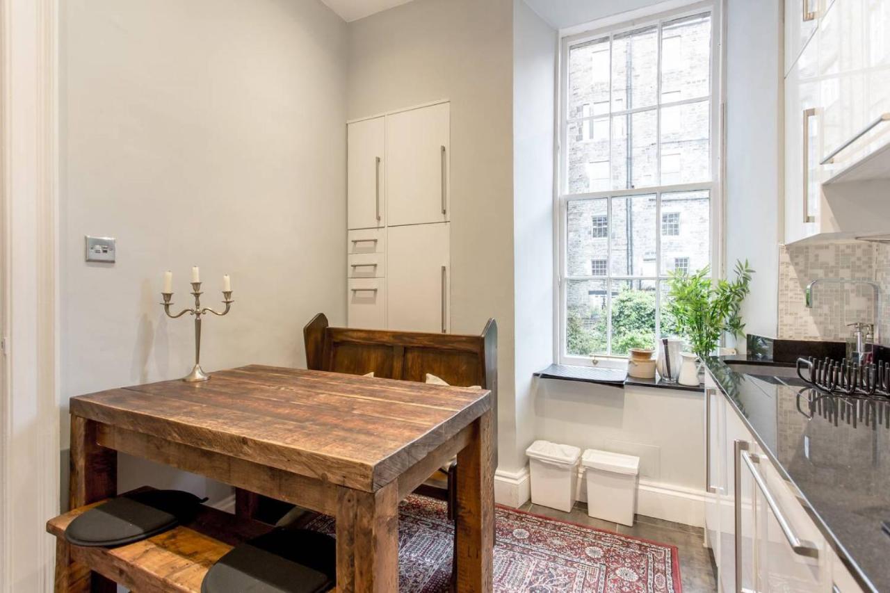 Joivy Converted Flat In Historic Building In New Town EDI Kültér fotó